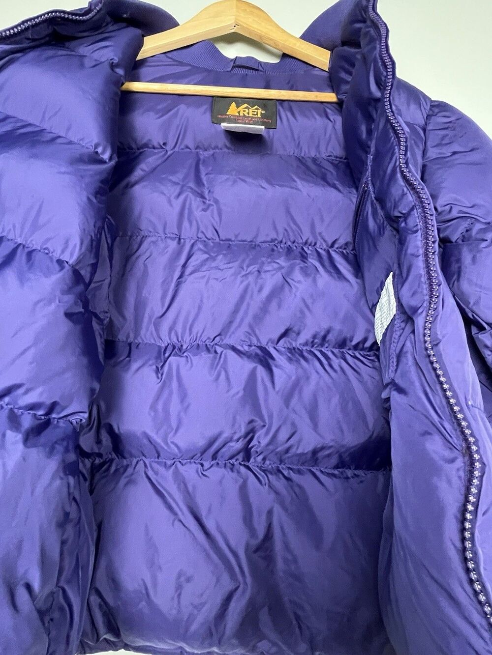 VTG REI Goose Down Puffer Jacket Purple Womens M Bomber Coat Outdoor Warm 90s - Picture 9 of 13